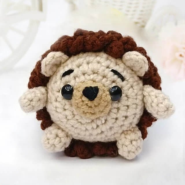 Hedge Hog Crochet Package with Turorial || مجموعة كروشيه مع فيديو توضيحي شكل قنفذ - مكتبة اكسبريس الكويت