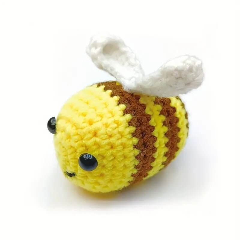 Bee Crochet Package with Turorial || مجموعة كروشيه مع فيديو توضيحي شكل نحلة - مكتبة اكسبريس الكويت